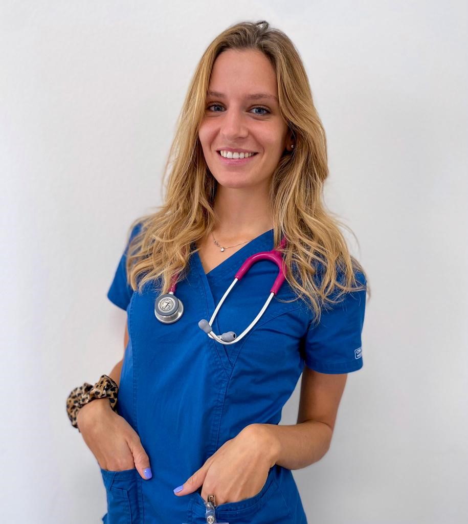 dott.ssa Camilla Berlanda, medico veterinario dell'Ospedale Veterinario Santa Lucia a Verona